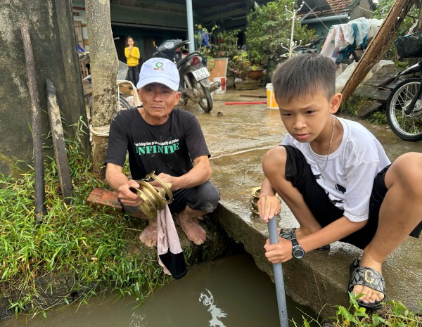Rốn lũ Phú Yên cũ gượng dậy giữa đổ nát sau ngập lụt lịch sử