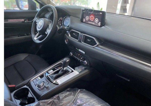 Mazda CX-5 giảm giá xuống dưới 700 triệu