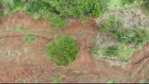 Viện Hàn lâm Khoa học và Công nghệ VN khảo sát sạt trượt đất ở Lâm Đồng Viện Hàn lâm Khoa học và Công nghệ VN khảo sát sạt trượt đất ở Lâm Đồng