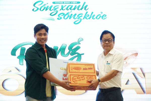 Nhiều sai lầm trong ăn uống của sinh viên, làm sao để cải thiện?