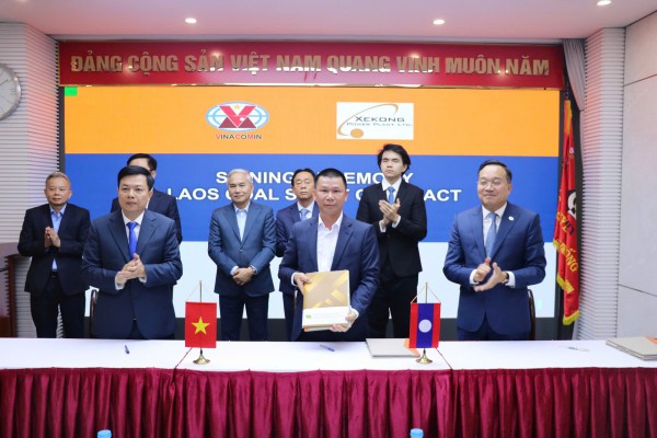 Giai đoạn hợp tác mới giữa TKV và các doanh nghiệp Lào Giai đoạn hợp tác mới giữa TKV và các doanh nghiệp Lào