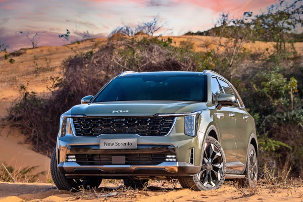 Crossover cỡ trung: Doanh số Ford Territory tăng mạnh, áp sát Mazda CX-5