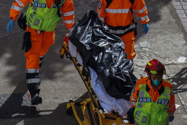 Vụ cháy chung cư Hồng Kông: 128 người chết, 200 người mất tích