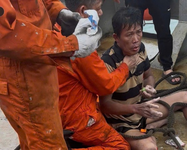 3 người mất tích ở biển Lý Sơn: Lời kể của người nhai cá sống cầm hơi