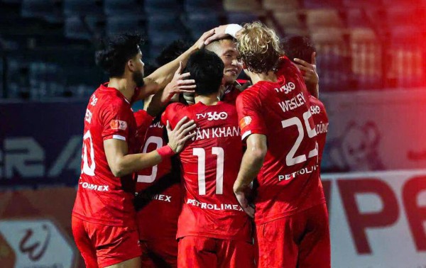 Bảng xếp hạng V-League mới nhất: Thanh Hóa chìm sâu dưới đáy cùng HAGL, Hải Phòng bị văng khỏi tốp 3 Bảng xếp hạng V-League mới nhất: Thanh Hóa chìm sâu dưới đáy cùng HAGL, Hải Phòng bị văng khỏi tốp 3