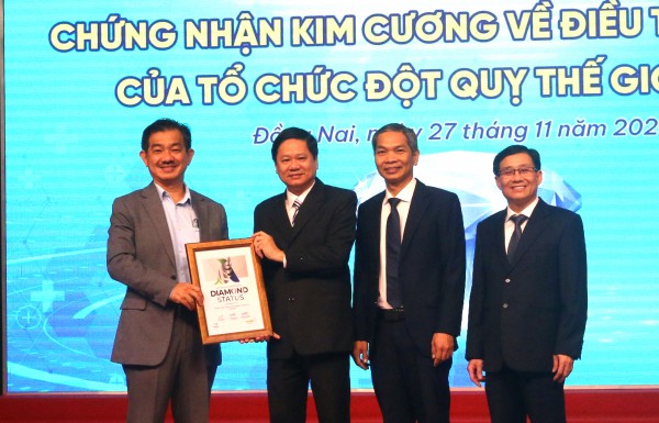 Bệnh viện Thống Nhất Đồng Nai đạt chứng nhận kim cương trong điều trị đột qụy