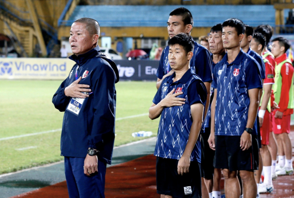 CLB Hà Nội có buồn khi nhìn về 'cố nhân' HLV Chu Đình Nghiêm?