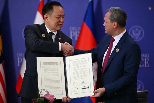 Campuchia ra tuyên bố sau khi Thái Lan đình chỉ thỏa thuận hòa bình Campuchia ra tuyên bố sau khi Thái Lan đình chỉ thỏa thuận hòa bình