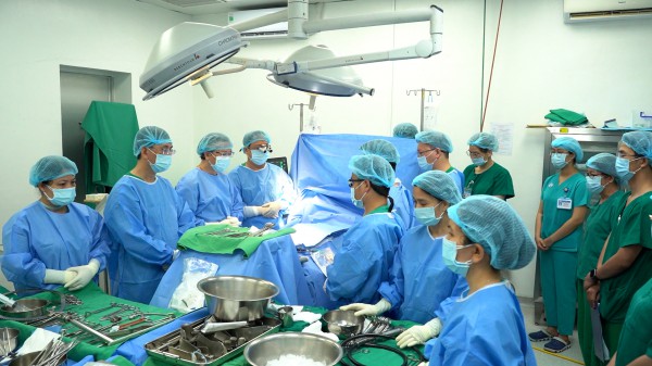 Cô gái trẻ với quyết định cao cả 'hiến tạng của ba mình'