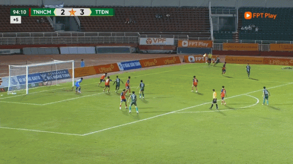 Công Phượng vẫn phải dự khán, Trường Tươi Đồng Nai thắng ngược nghẹt thở đội cuối bảng Công Phượng vẫn phải dự khán, Trường Tươi Đồng Nai thắng ngược nghẹt thở đội cuối bảng