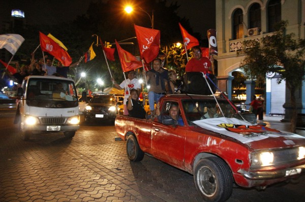 Cử tri Ecuador không cho Mỹ mở lại căn cứ quân sự