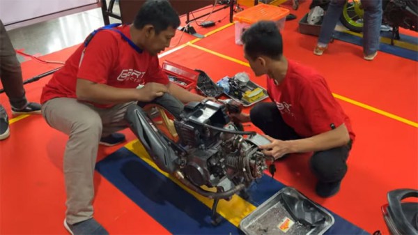 Đề xuất hoán cải xe máy sử dụng động cơ đốt trong sang động cơ điện Đề xuất hoán cải xe máy sử dụng động cơ đốt trong sang động cơ điện