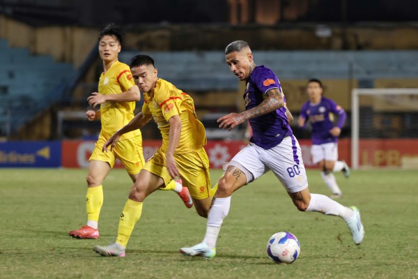 Đỗ Hoàng Hên lập siêu phẩm, Hà Nội thắng ấn tượng PVF-CAND: Chưa từ bỏ đua vô địch Đỗ Hoàng Hên lập siêu phẩm, Hà Nội thắng ấn tượng PVF-CAND: Chưa từ bỏ đua vô địch