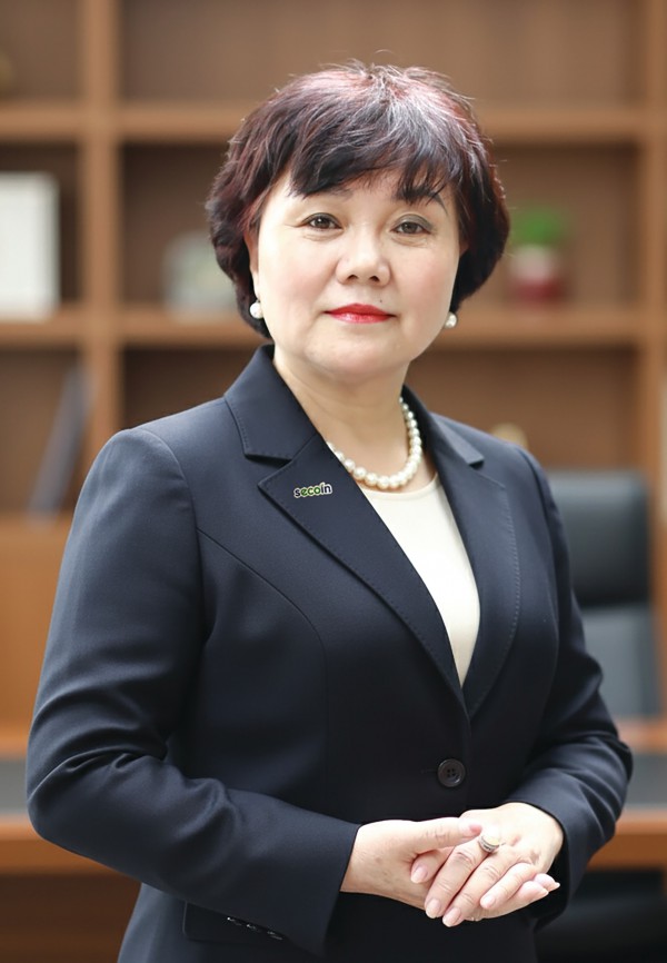 Doanh nhân Đinh Hoài Giang: Kiên định với con đường đã chọn Doanh nhân Đinh Hoài Giang: Kiên định với con đường đã chọn