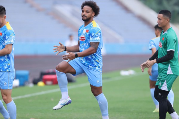 Duy Mạnh hé lộ lời tâm sự của Xuân Son trong quãng thời gian ‘tồi tệ’ nhất sau chấn thương Duy Mạnh hé lộ lời tâm sự của Xuân Son trong quãng thời gian ‘tồi tệ’ nhất sau chấn thương