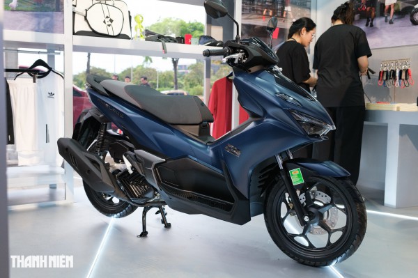 Giá bán tăng nhẹ, Honda Air Blade 2026 thay đổi gì?