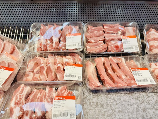 Giá heo hơi hôm nay 25.11.2025: Tăng khắp 3 miền