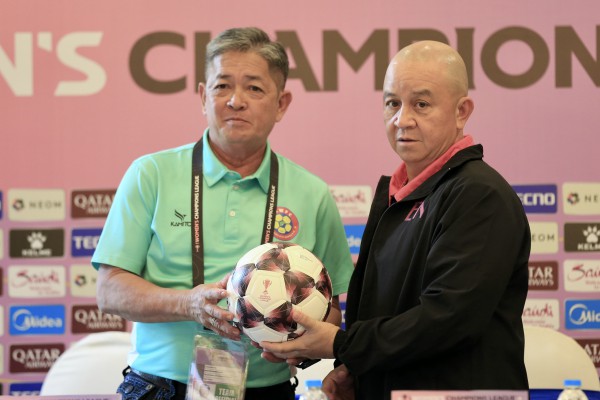 HLV Kim Chi không dẫn dắt CLB nữ TP.HCM, tuyển thủ Philippines ấn tượng với Huỳnh Như