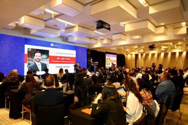 Khai thác cơ hội, mở hướng đi mới sau nâng cấp quan hệ song phương Khai thác cơ hội, mở hướng đi mới sau nâng cấp quan hệ song phương