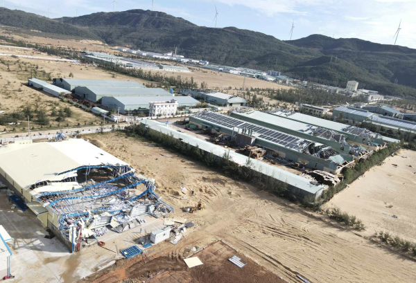 Khẩn trương khôi phục hạ tầng Khu kinh tế Nhơn Hội sau bão Kalmaegi