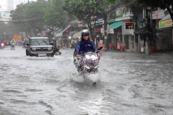 Khánh Hòa chủ động ứng phó mưa lớn từ nay đến 18.11