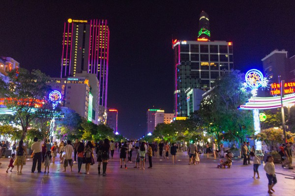 Những tuyến phố trung tâm đô thị và công thức tạo giá trị cho bất động sản