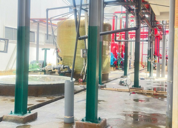 Nổ bình chứa a xít, 2 công nhân tử vong