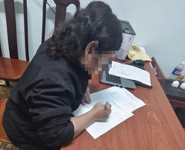 Phẫn nộ với tin giả lợi dụng mưa lũ Phẫn nộ với tin giả lợi dụng mưa lũ