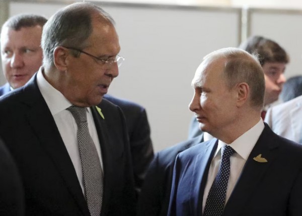 Rộ tin Tổng thống Putin rạn nứt với Ngoại trưởng Nga, Điện Kremlin lên tiếng