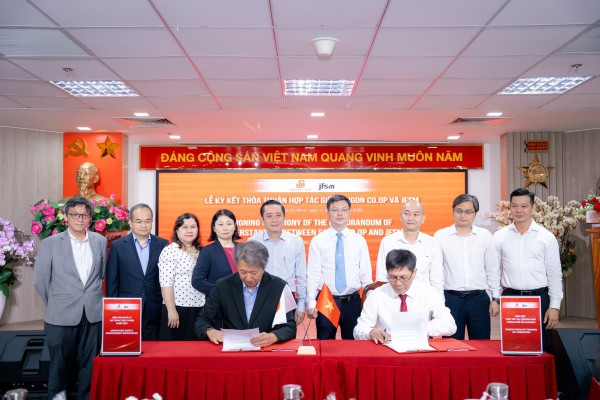 Saigon Co.op ký hợp tác với Hiệp hội Quản lý an toàn thực phẩm Nhật Bản