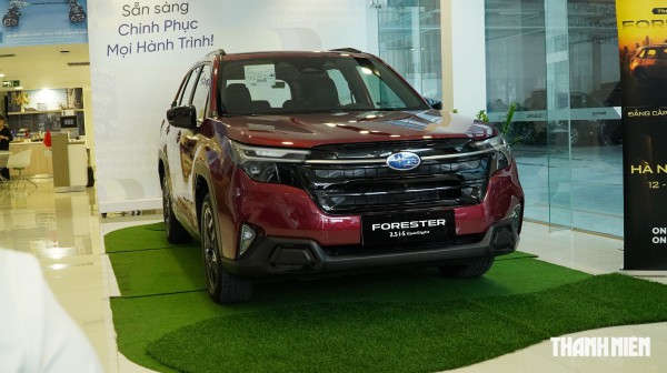 Subaru Forester 2025 nhập Nhật, chốt giá từ 1,299 tỉ tại Việt Nam