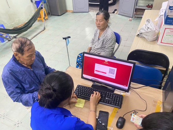 TP.HCM trong kỷ nguyên số: Chính quyền số phục vụ dân