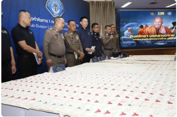 Thái Lan bắt trụ trì, thu hồi tài sản khổng lồ cho chùa