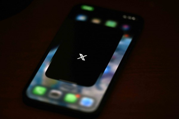 Tính năng hiển thị vị trí của X gây phản ứng