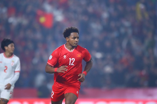 Toan tính nào đằng sau quyết định gọi Xuân Son lên đội tuyển Việt Nam?