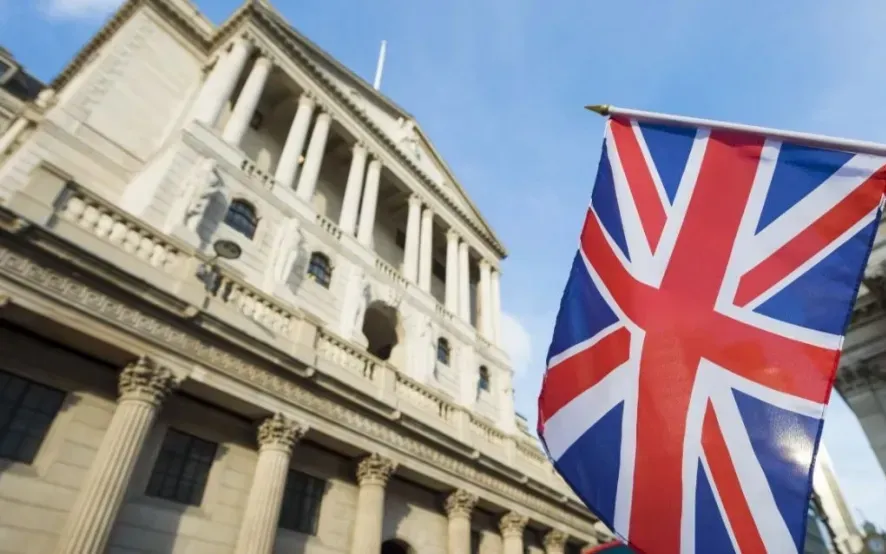 Ngân hàng Trung ương Anh cắt giảm lãi suất chủ chốt xuống 3,75%