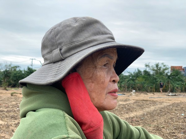 Đất làng rau phường Tuy Hòa thành 'đất chết', 'bỏ không được, nhìn đắng cay'