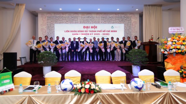 Ông Trần Anh Tú giữ chức Chủ tịch Liên đoàn Bóng đá TP.HCM nhiệm kỳ 2025-2030 Ông Trần Anh Tú giữ chức Chủ tịch Liên đoàn Bóng đá TP.HCM nhiệm kỳ 2025-2030