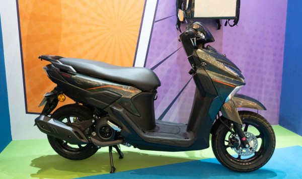 Chậm chân trong cuộc đua xe điện, Yamaha phát triển xe tay ga hybrid mới