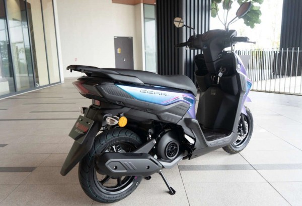 Chậm chân trong cuộc đua xe điện, Yamaha phát triển xe tay ga hybrid mới