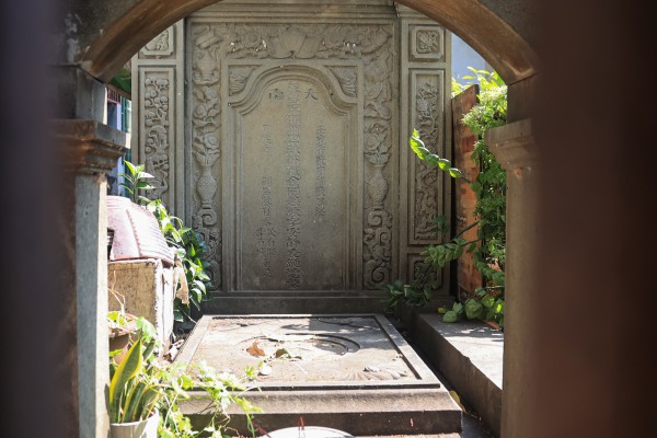 Mộ cổ 123 năm ở TP.HCM: Dấu tích đại gia giàu thứ 4 Sài Gòn xưa