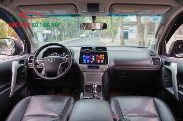 Toyota Prado xe cũ “siêu” giữ giá