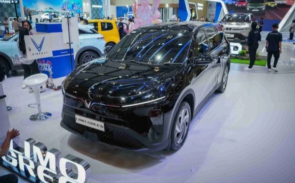 Xe MPV 7 chỗ VinFast Limo Green sẽ được đổi tên