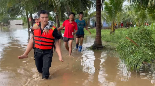 Lâm Đồng: Lũ về nhanh, di dời khẩn cấp hàng trăm hộ dân Hàm Liêm, Hàm Thuận