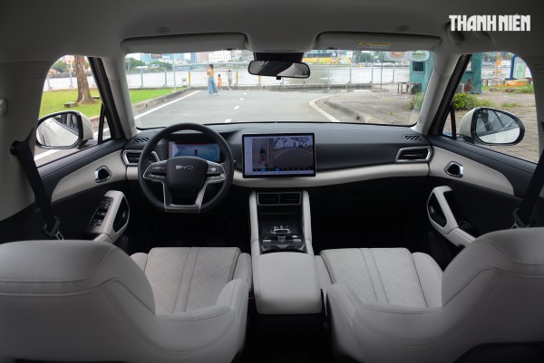 Ô tô điện phát ra sóng điện từ thấp hơn xe động cơ đốt trong