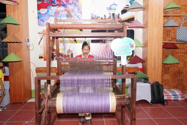 Đồng Tháp tái hiện cảnh miền Tây sông nước