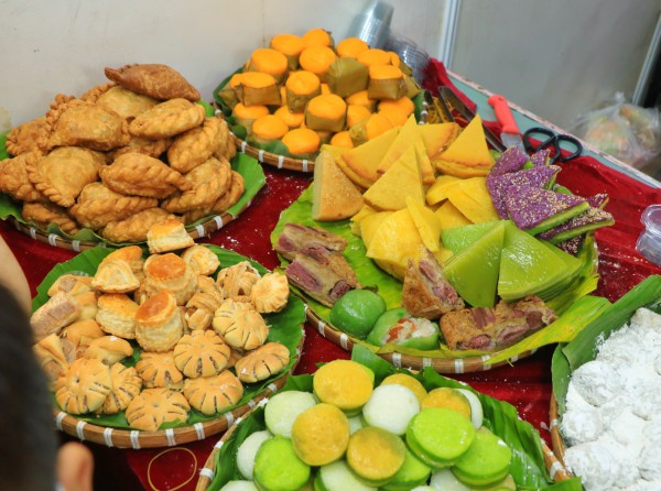 TP.HCM tối nay: 'Biển người' đổ về lễ hội ẩm thực ở ngôi chợ trăm tuổi