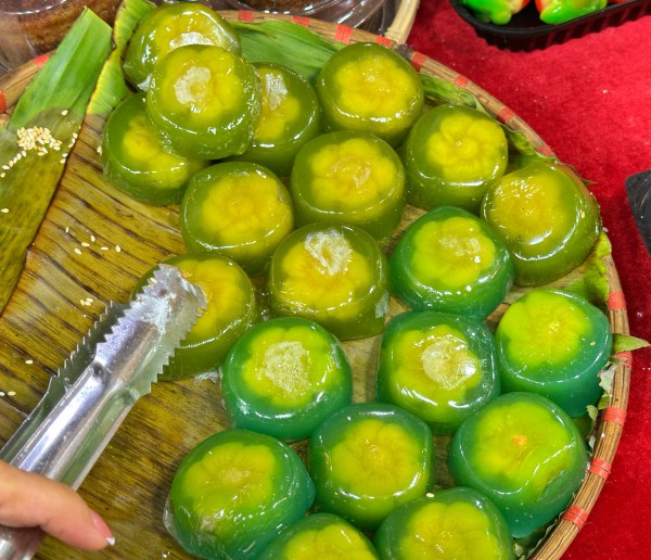 TP.HCM tối nay: 'Biển người' đổ về lễ hội ẩm thực ở ngôi chợ trăm tuổi