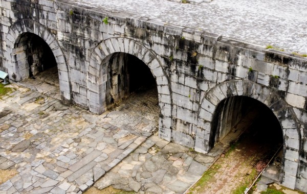 Vẻ đẹp cổ kính của kinh đô nhà Hồ hơn 600 năm tuổi Vẻ đẹp cổ kính của kinh đô nhà Hồ hơn 600 năm tuổi