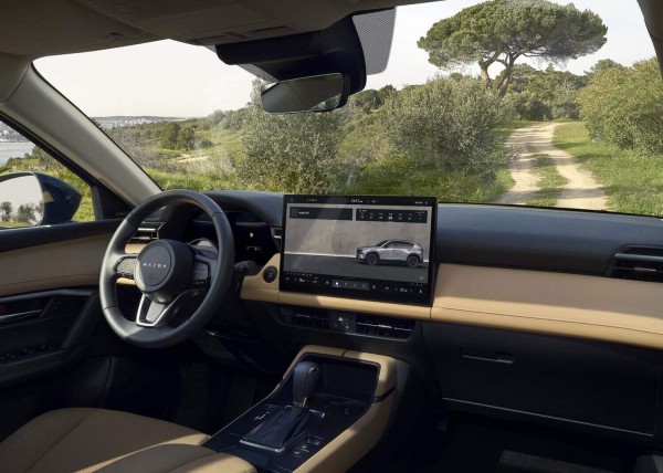 Màn hình trung tâm Mazda CX-5 thay đổi thế nào sau 3 thế hệ? Màn hình trung tâm Mazda CX-5 thay đổi thế nào sau 3 thế hệ?